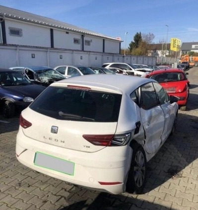 Seat Leon cena 27900 przebieg: 59000, rok produkcji 2017 z Łochów małe 22